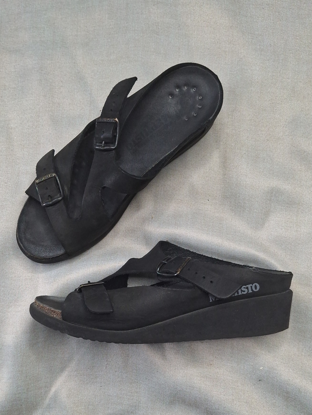 Mephisto Women's Black Double-Buckle Wedge Sandals